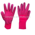 Interlock liner with latex gloves